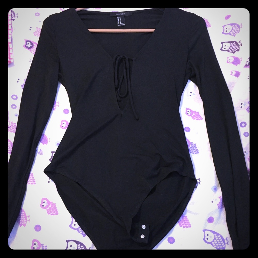 Forever 21 Black deep V long sleeve body suit *new